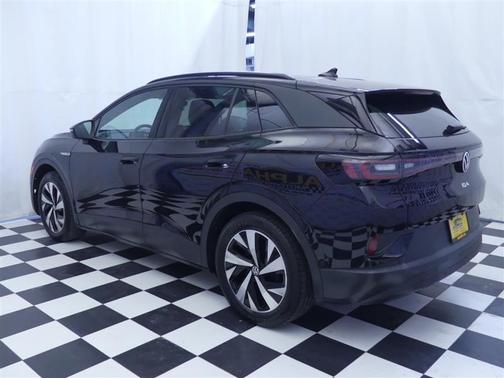 2023 Volkswagen ID.4 Pro