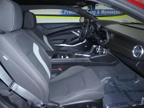 2021 Chevrolet Camaro 1LT