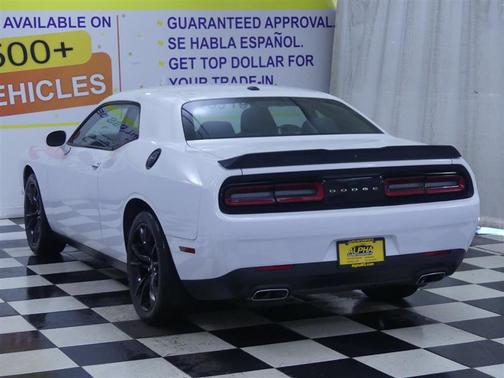 2018 Dodge Challenger SXT