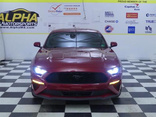 2022 Ford Mustang EcoBoost