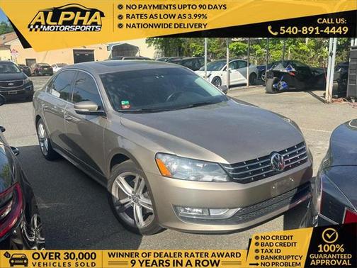 2015 Volkswagen Passat 1.8T Auto SE w/Sunroof & Nav