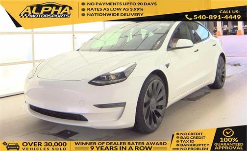 Pearl White Multi-Coat 2023 Tesla Model 3 Performance