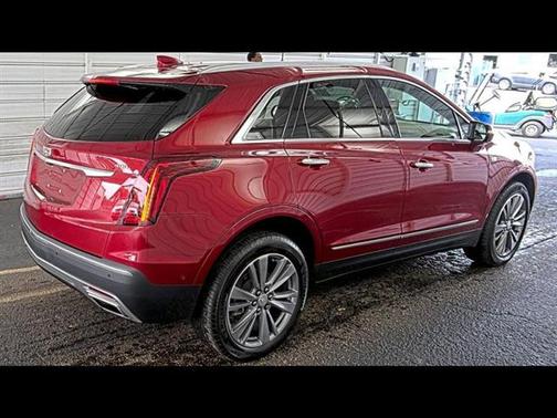 2021 Cadillac XT5 Premium Luxury