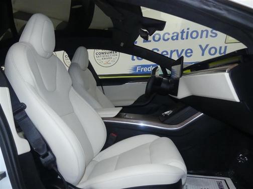 2022 Tesla Model S Dual Motor All-Wheel Drive