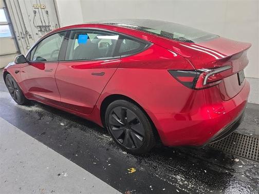 2025 Tesla Model 3 Long Range