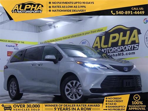 2025 Toyota Sienna LE