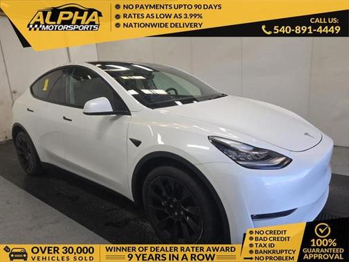 2022 Tesla Model Y Long Range Dual Motor All-Wheel Drive
