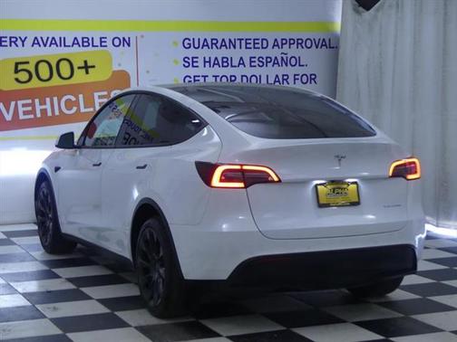 2022 Tesla Model Y Long Range Dual Motor All-Wheel Drive
