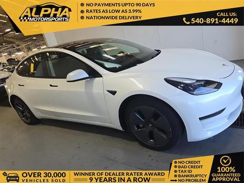 Pearl White Multi-Coat 2023 Tesla Model 3 Standard Range Plus