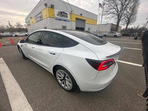 2022 Tesla Model 3 Standard Range