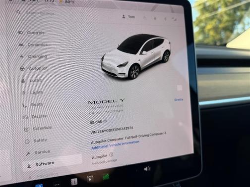 2022 Tesla Model Y Long Range Dual Motor All-Wheel Drive