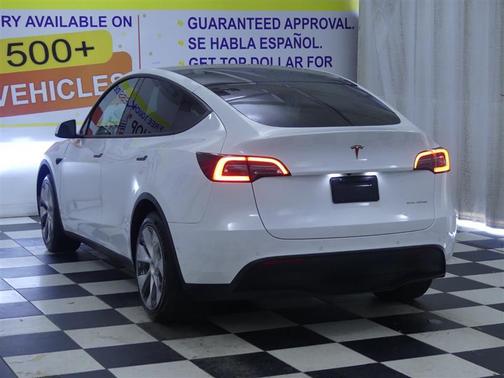 2022 Tesla Model Y Long Range Dual Motor All-Wheel Drive