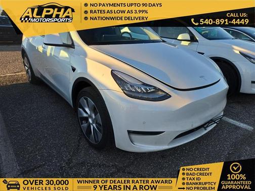 2022 Tesla Model Y Long Range Dual Motor All-Wheel Drive