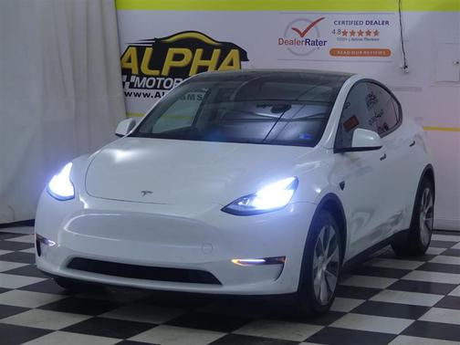 2022 Tesla Model Y Long Range Dual Motor All-Wheel Drive