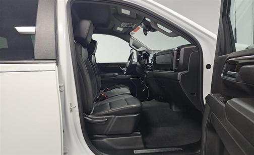 2025 Chevrolet Silverado 3500 LT