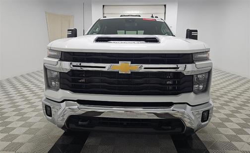 2025 Chevrolet Silverado 3500 LT