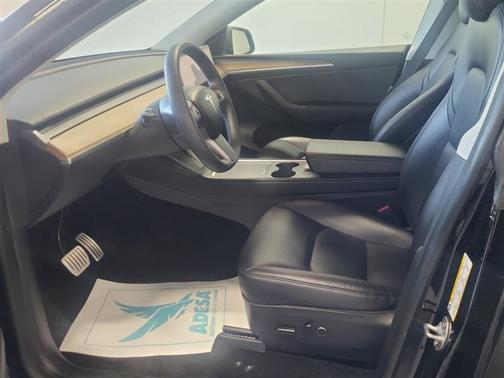 2023 Tesla Model Y Performance Dual Motor All-Wheel Drive