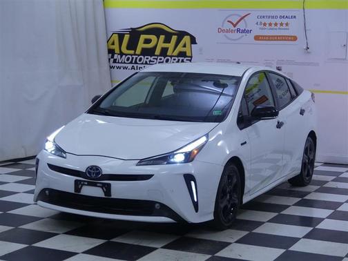 2022 Toyota Prius XLE