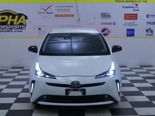 2022 Toyota Prius XLE