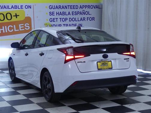 2022 Toyota Prius XLE