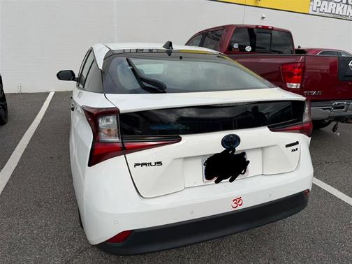 2022 Toyota Prius XLE