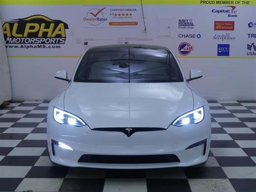 2022 Tesla Model S Plaid