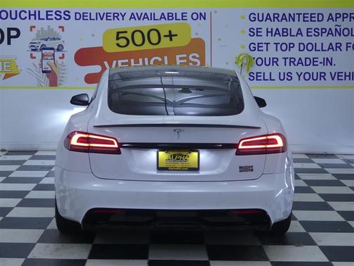 2022 Tesla Model S Plaid