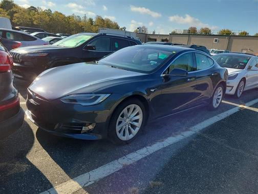 2018 Tesla Model S 75D