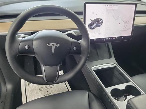 2024 Tesla Model Y Long Range Dual Motor All-Wheel Drive