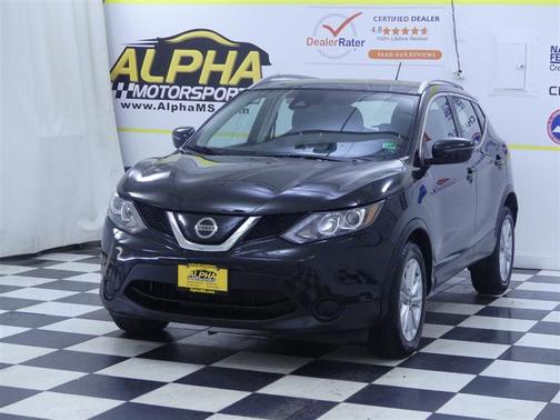 Magnetic Black Pearl 2019 Nissan Rogue Sport SV
