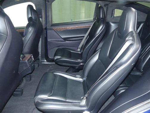 2019 Tesla Model X Long Range