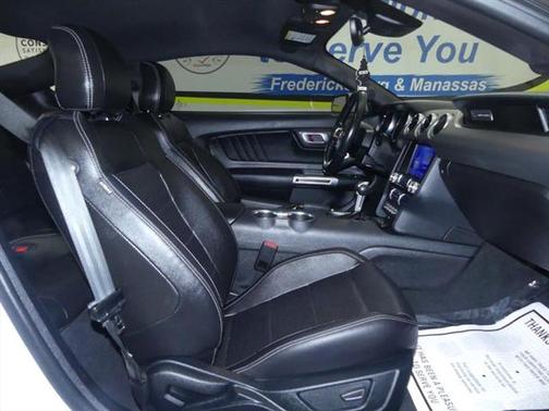 2023 Ford Mustang EcoBoost