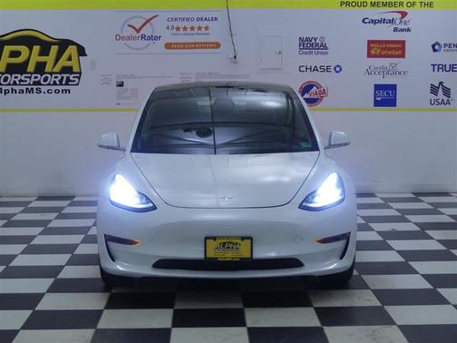 2020 Tesla Model 3 Standard Range Plus