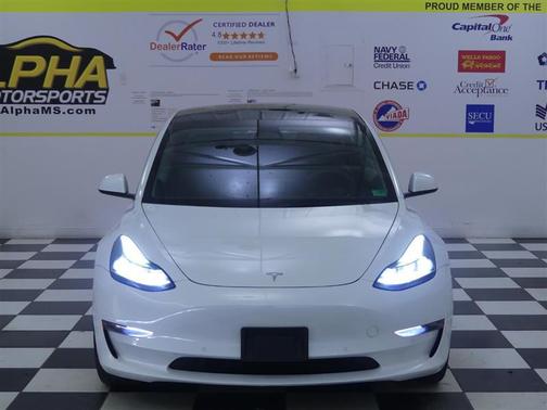 2022 Tesla Model 3 Long Range