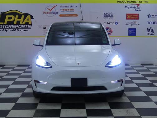 2021 Tesla Model Y Long Range Dual Motor All-Wheel Drive