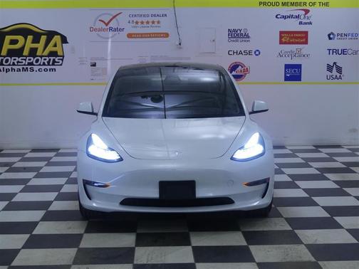 2023 Tesla Model 3 Standard Range