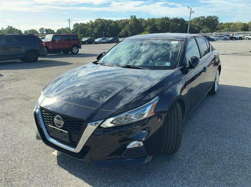 2020 Nissan Altima SR FWD