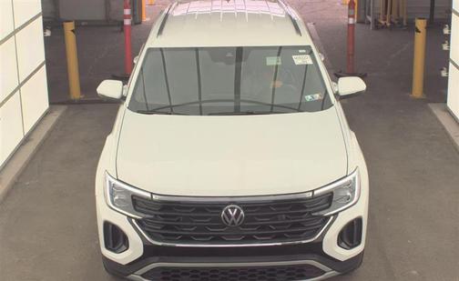 2024 Volkswagen Atlas Cross Sport 2.0T SE w/Technology 4MOTION