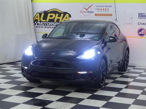 2021 Tesla Model Y Long Range Dual Motor All-Wheel Drive