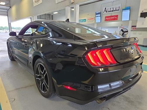 2023 Ford Mustang EcoBoost