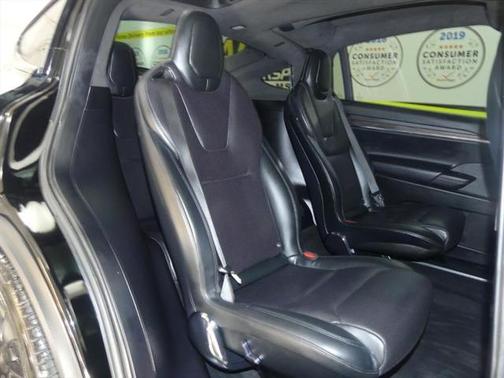 2022 Tesla Model X Dual Motor All-Wheel Drive