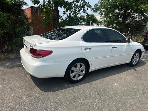 2005 Lexus ES 330 Base