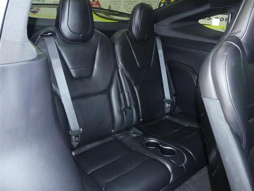 2016 Tesla Model X 90D