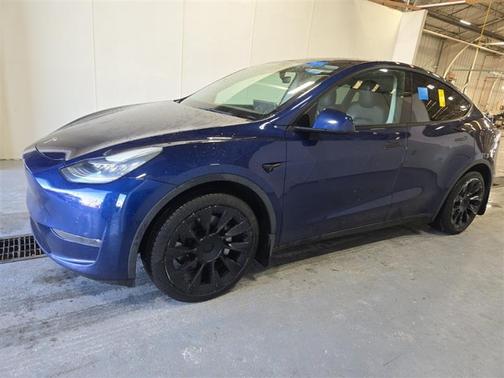 2021 Tesla Model Y Long Range Dual Motor All-Wheel Drive