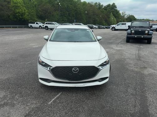 Snowflake White Pearl Mica 2022 Mazda Mazda3 FWD