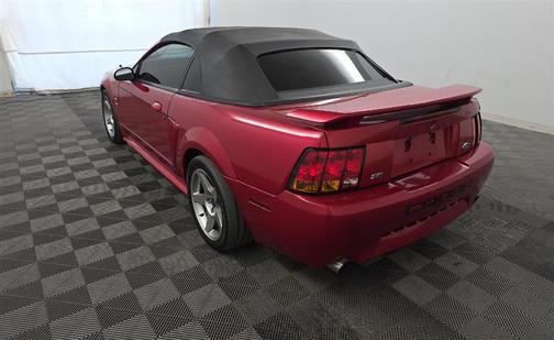 2001 Ford Mustang SVT Cobra
