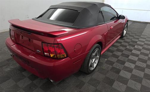 2001 Ford Mustang SVT Cobra