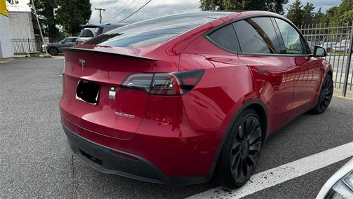 2023 Tesla Model Y Performance Dual Motor All-Wheel Drive