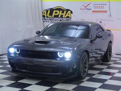 2015 Dodge Challenger SRT Hellcat