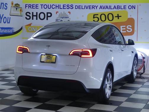 Pearl White Multi-Coat 2023 Tesla Model Y Long Range Dual Motor All-Wheel Drive